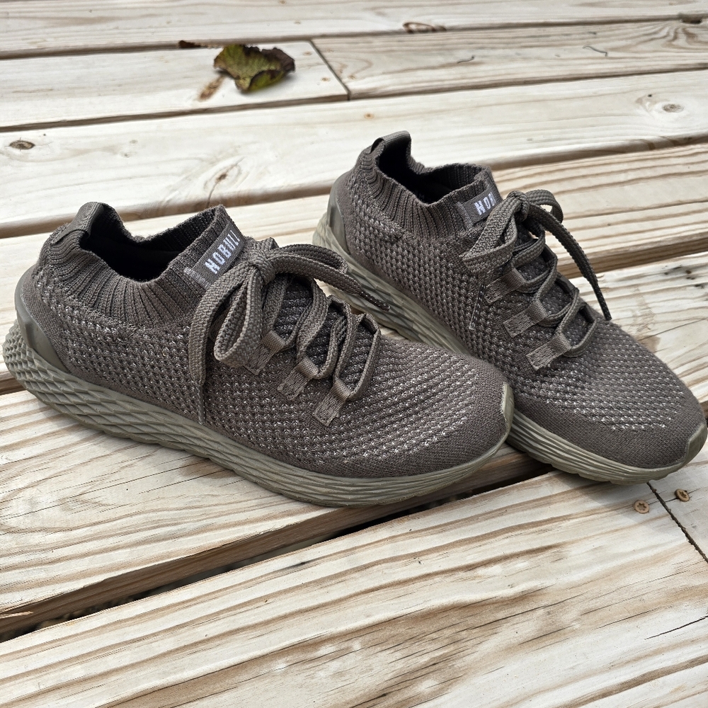 NOBULL Tan Athletic Shoes Flexible Knit Design